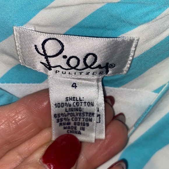 Lilly Pulitzer size 4 dress some discoloration in the armpit area - Picture 5 of 8